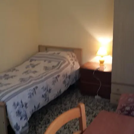 Elias Bed & Breakfast Bed & Breakfast